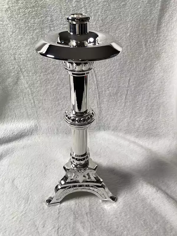 Restauración de objetos litúrgicos